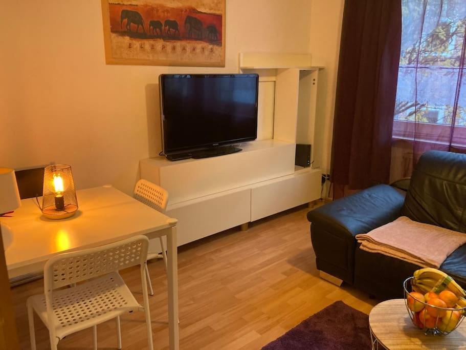 Toll Apartment Am Rhein Netflix Internet 1000 Mbits, Free Parking Дуйсбург Екстериор снимка